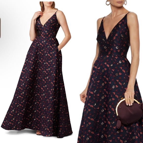 Monique Lhuillier Dresses & Skirts - Monique Lhuillier Sz 4 Navy Jacquard Floral Metal Embossed Ball Gown Dress $795